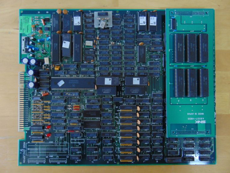 SNK - Street Smart board (Scrolling Fighter 1989)